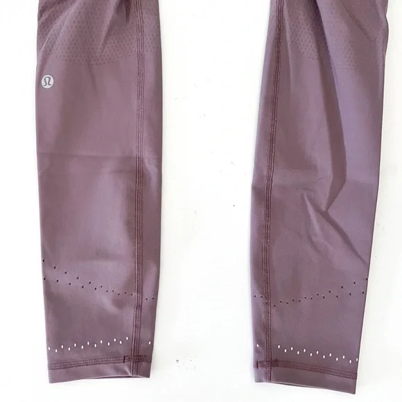 Lululemon In Focus Run Tight Leggings in Frosted Mulberry - Picture 6 of 12